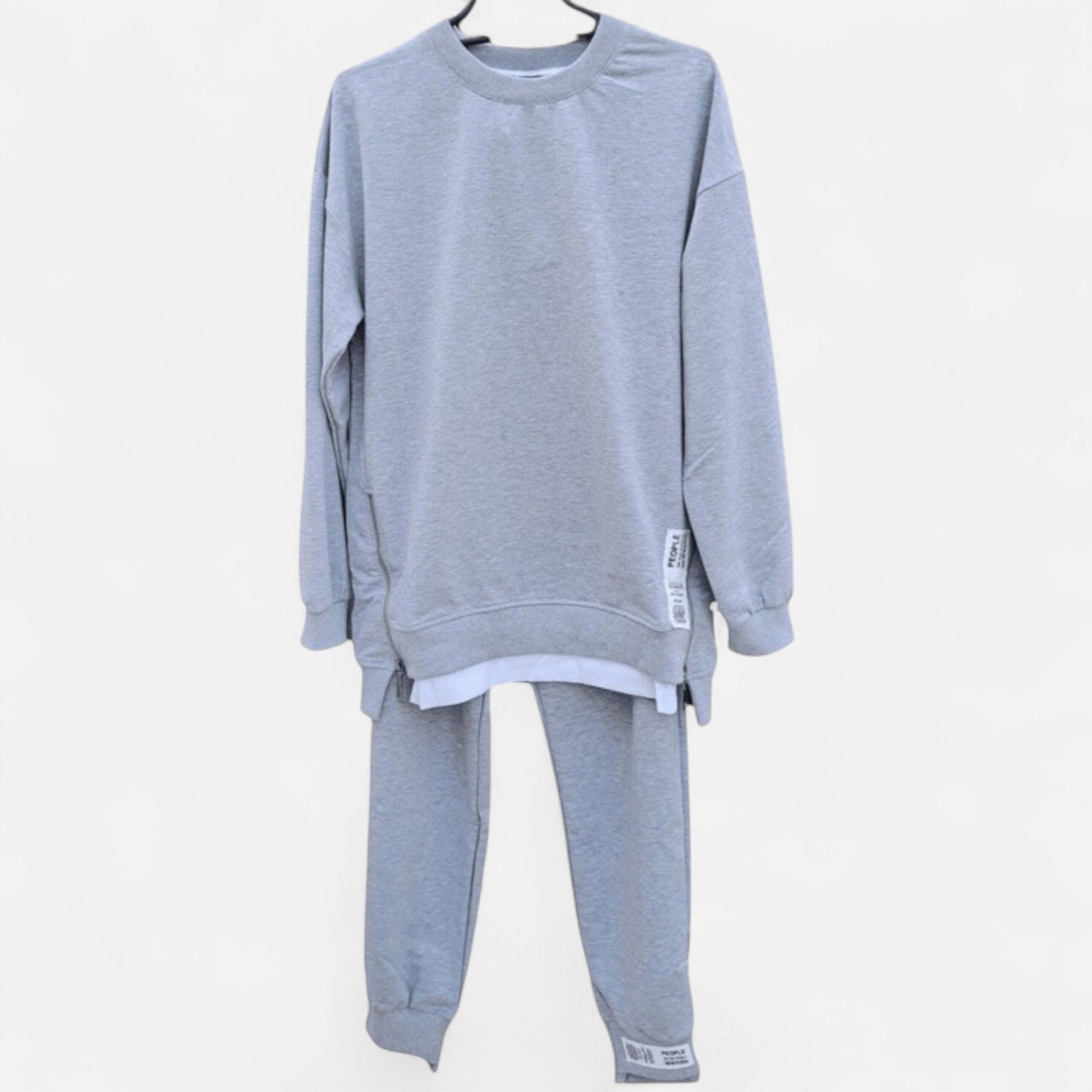 Valmonti | Women’s Refined Two-Piece Slit Sweatshirt & Pants Set