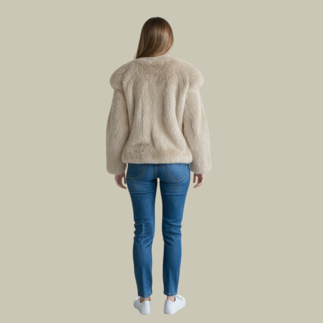 Women’s Relaxed Turtleneck Knit Sweater – Oversized Pullover for Winter