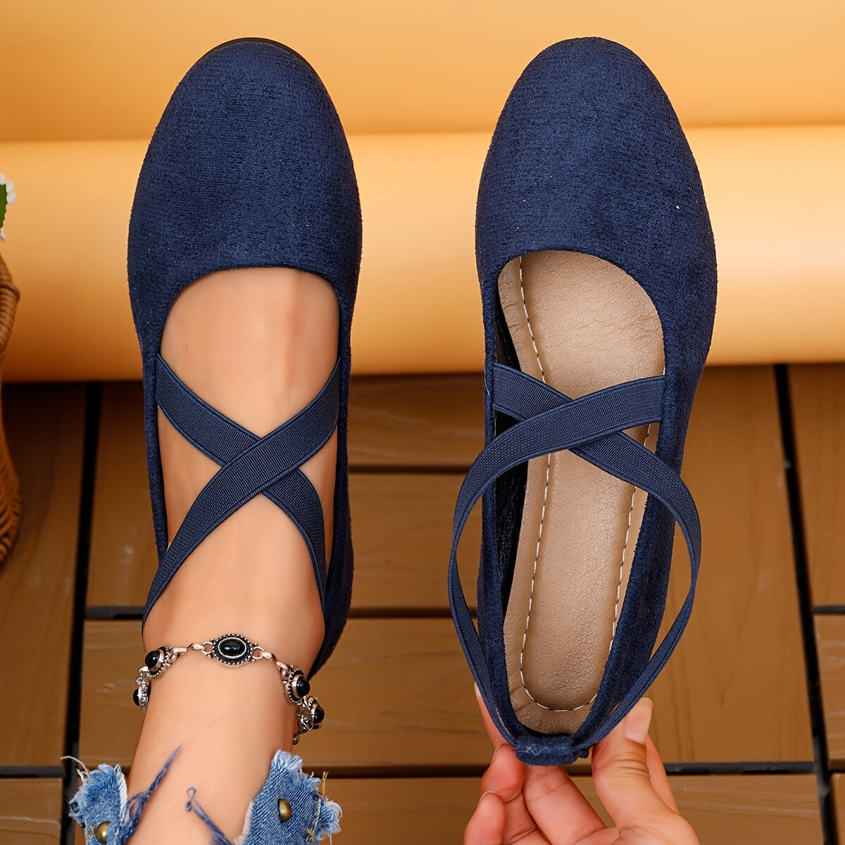 Women’s Elastic Cross-Strap Wedge Shoes – Closed-Toe Comfort Flats for Everyday Casual and Smart Wear