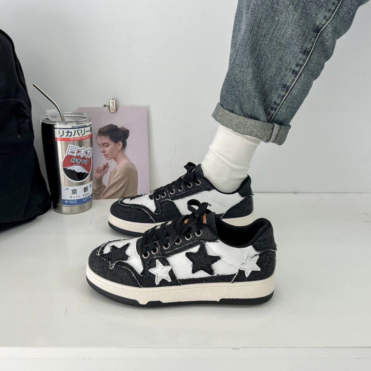 Dames retro-sneakers i denim med stjerner – vaskede patchwork-træningssko med snørebånd og polstret skridsikker sål til afslappet streetwear og festivalbrug