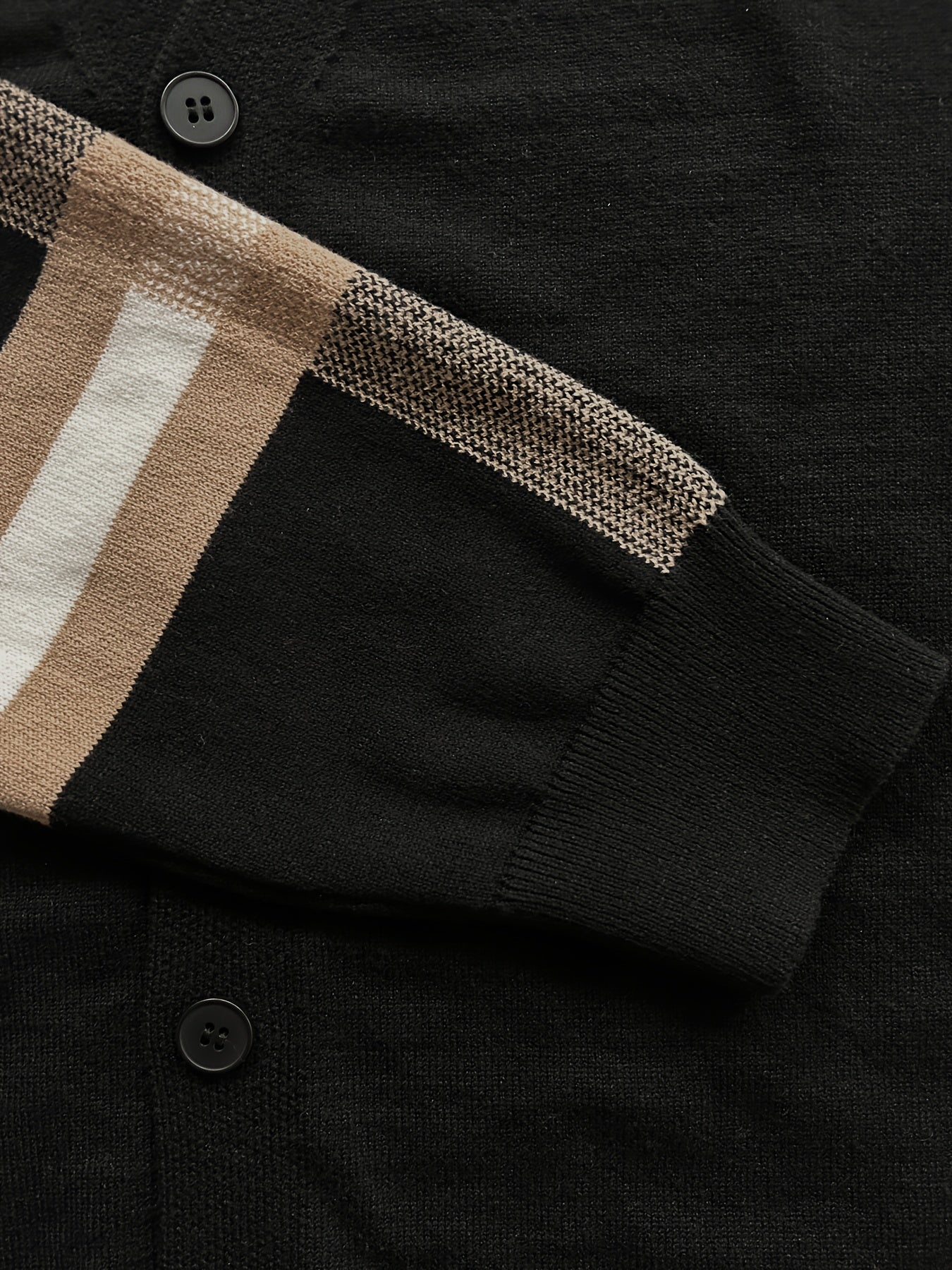 Cardigan Uomo in Lana con Bottoni – Maglia Artigianale a Vestibilità Regolare