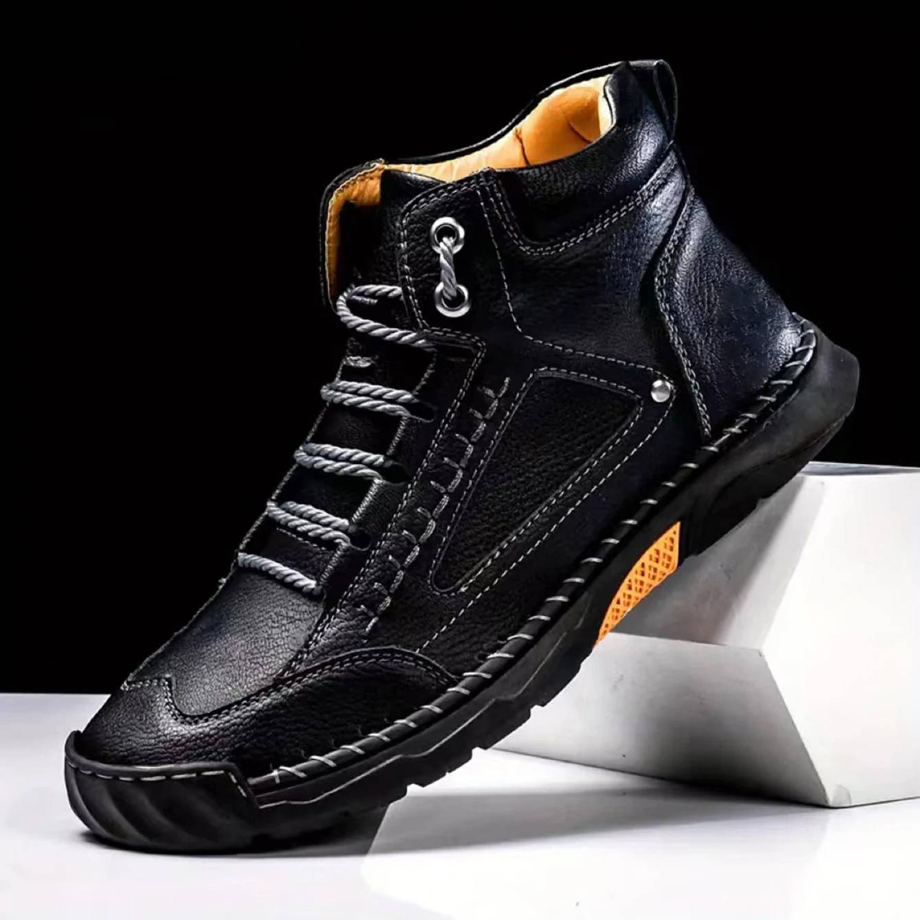 Men’s Hand Stitched Ankle High Lace Up Outdoor Boots