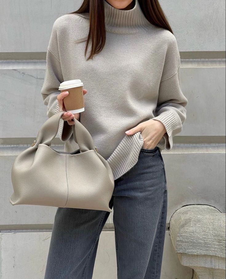 Women’s Vegan Leather Hobo Handbag – Soft Structured Carryall with Spacious Interior and Detachable Shoulder Strap for Everyday Wear