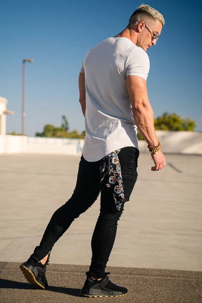 Herre Deep Cut Essential T-shirt – Strækbar, Åndbar, Komfortabel, Stilfuld, Atletisk, Hverdagspasform