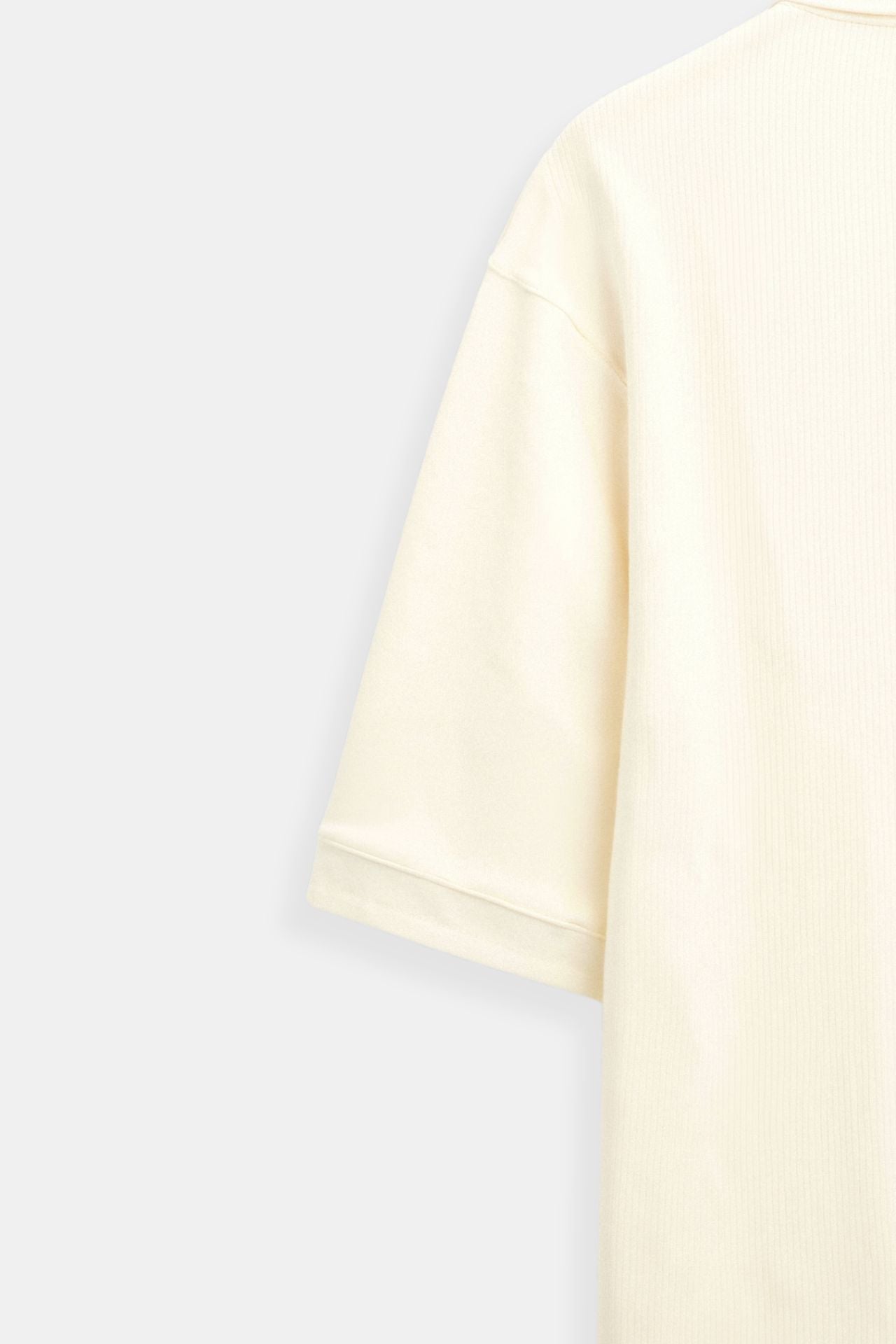 Pánské strukturované polo tričko klasické krátké rukávy výstřih do V regular fit elegantní každodenní nošení