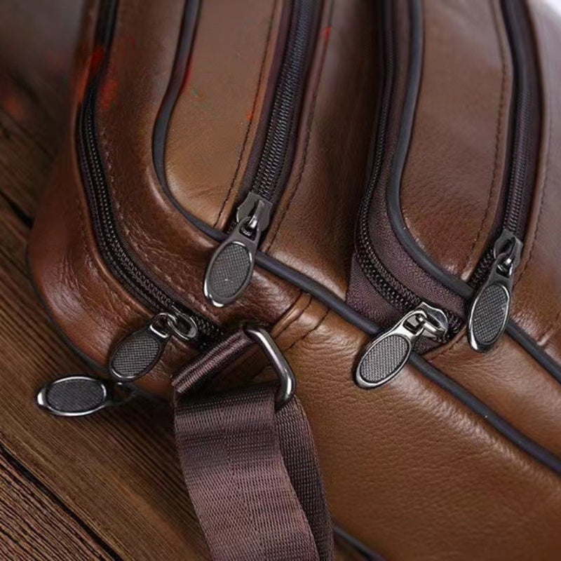 Borsa a tracolla da uomo con molte tasche e finitura testurizzata