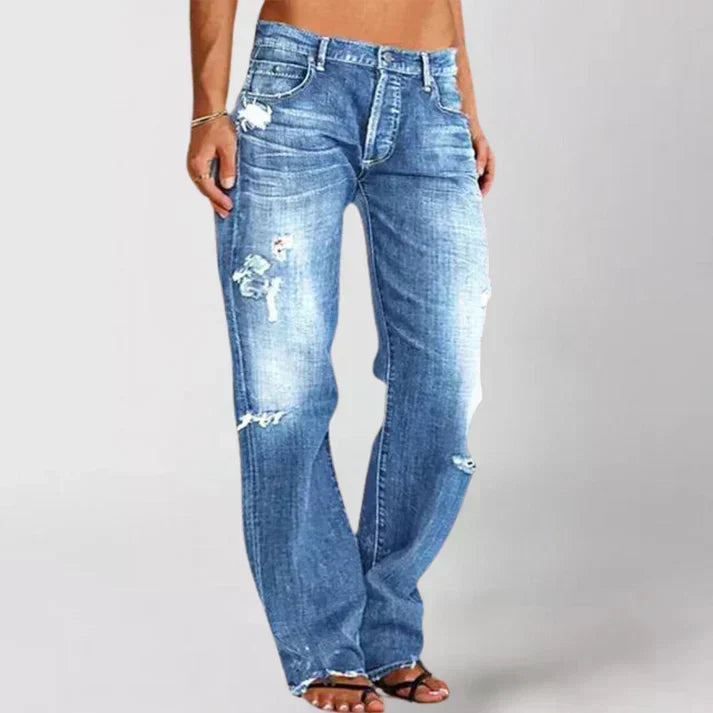 Women’s Low-Rise Distressed Relaxed Jeans – Full-Length Stretch Denim with Worn Detailing for Casual Weekend Travel Streetwear and Everyday Transitional Styling