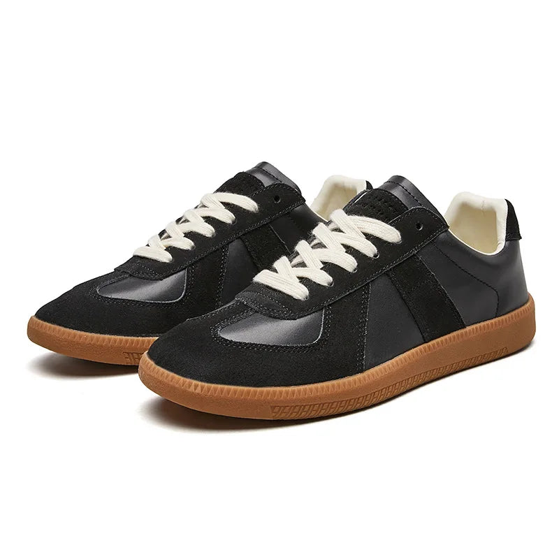 Męskie retro sneakersy niskie z panelami i sznurowaniem