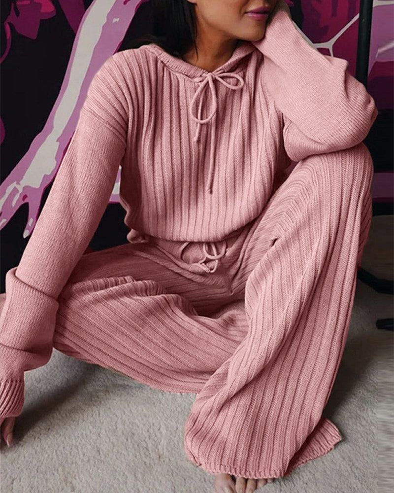 Conjunto de pijama de malha canelada com capuz para mulher – camisola de manga comprida para estar em casa com calças de perna larga, para um aconchego de inverno