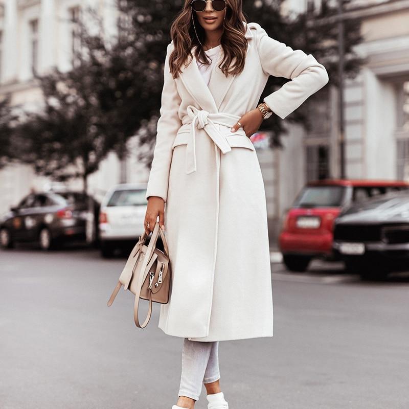 Dámský dlouhý zimní kabát na míru - volný styl se širokými klopami pro elegantní nošení ve městě, do kanceláře a každodenní vrstvení v chladném počasí