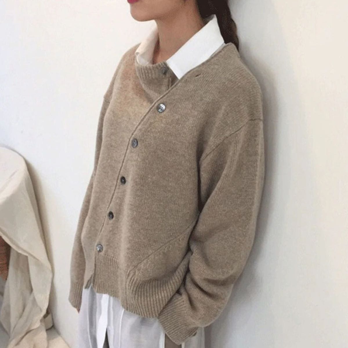 Strick-Cardigan mit Knopfleiste vorn für Damen – weicher Langarmpullover aus Kaschmirmischung für Arbeit, Freizeit und Lagenlooks im Alltag