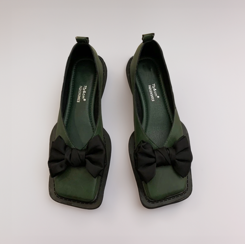 Women’s Zebra-Print Square-Toe Bow Flats – Elegant Low-Heel Slip-On Shoes for Office Workdays Dinners Weekend Outings Travel and Refined Everyday Styling