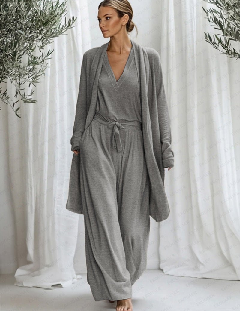 Ensemble détente trois pièces pour femmes avec robe longue