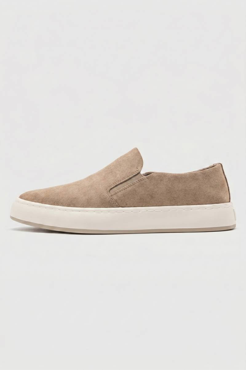 Ανδρικά sneakers slip-on με παχιά σόλα και μίνιμαλ προφίλ
