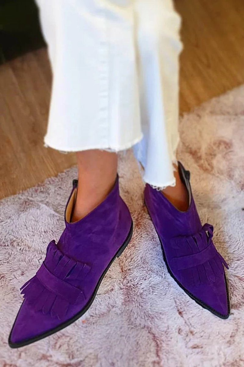 Botins de camurça com franjas para mulher - botas ocidentais de biqueira pontiaguda com detalhe de borlas em camadas para um visual marcante