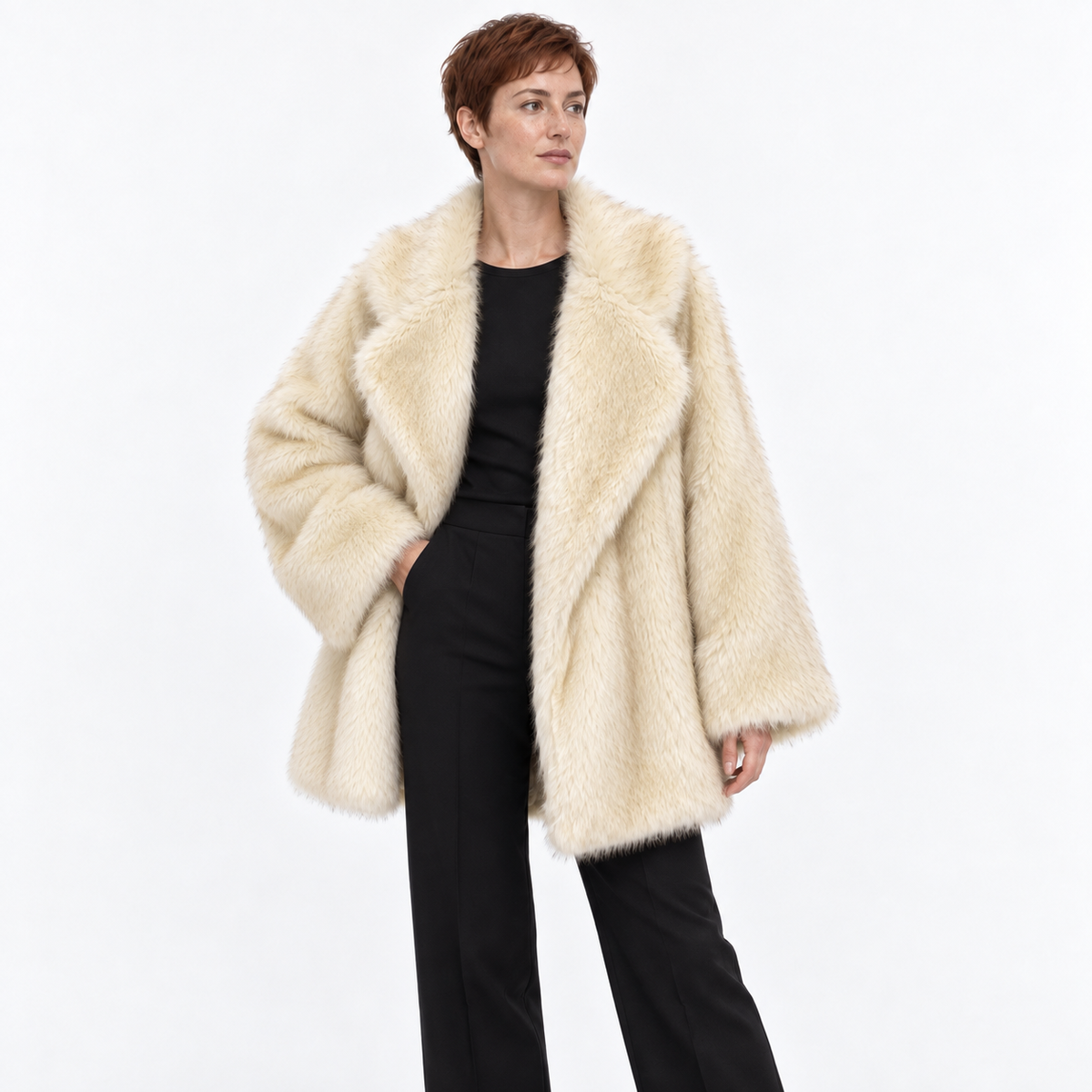 Chaqueta de invierno de piel sintética para mujer, de pelo largo - estilo relajado con solapas extendidas y largo que cubre la cadera para elegantes días fríos en la ciudad y sofisticadas combinaciones nocturnas