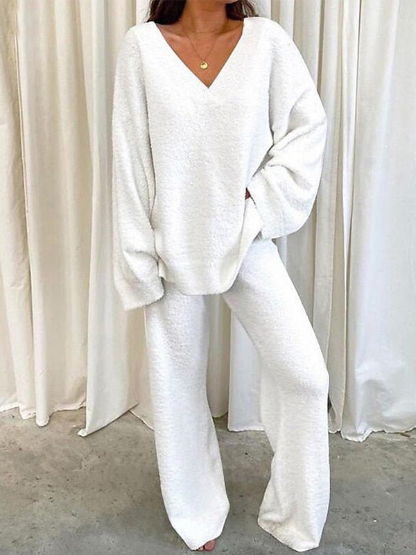 Women’s Soft V-Neck Lounge Set – Slouchy Long-Sleeve Top with Flowing Wide-Leg Trousers for Autumn and Winter