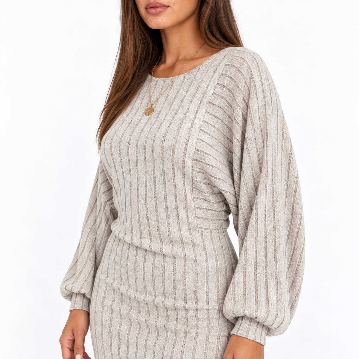 Damen-Strickminikleid mit Rippenmuster – Langarmstil mit asymmetrischem Saum für lässige Herbst- und Wintertage sowie stilvolle gesellschaftliche Anlässe