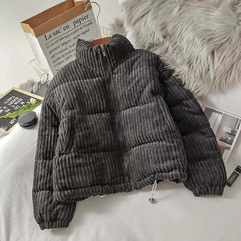 Giacca oversize da donna in velluto a coste, imbottita e trapuntata, con collo alto, ideale da indossare a strati in inverno
