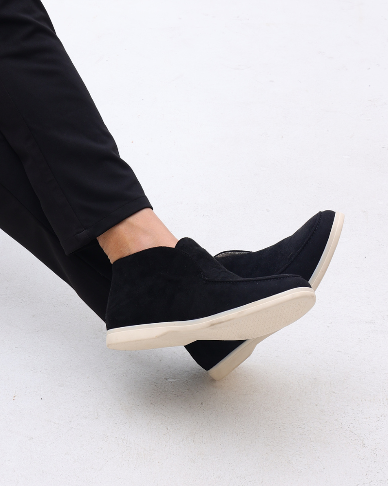 Mocasini bărbătești slip-on din piele întoarsă, tăietură medie, talpă contrastantă