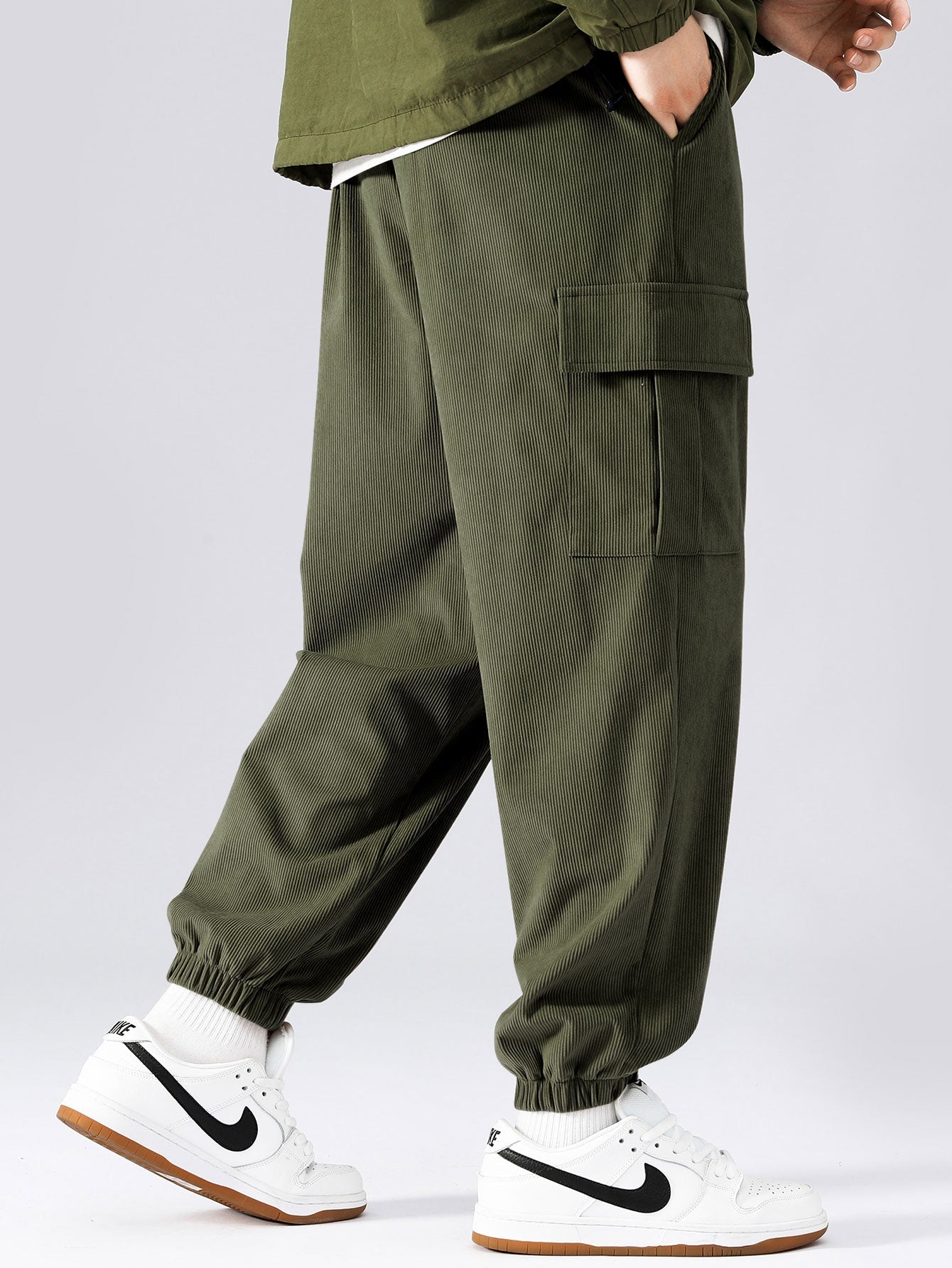 Men’s Corduroy Cargo Tracksuit – Patchwork Hoodie Set for Casual Utility Styling