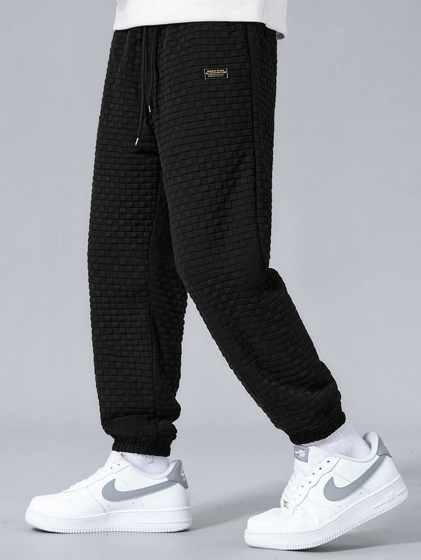 Men’s Sleeveless Hooded Vest Tracksuit – Textured Jogger Co-Ord for Streetwear