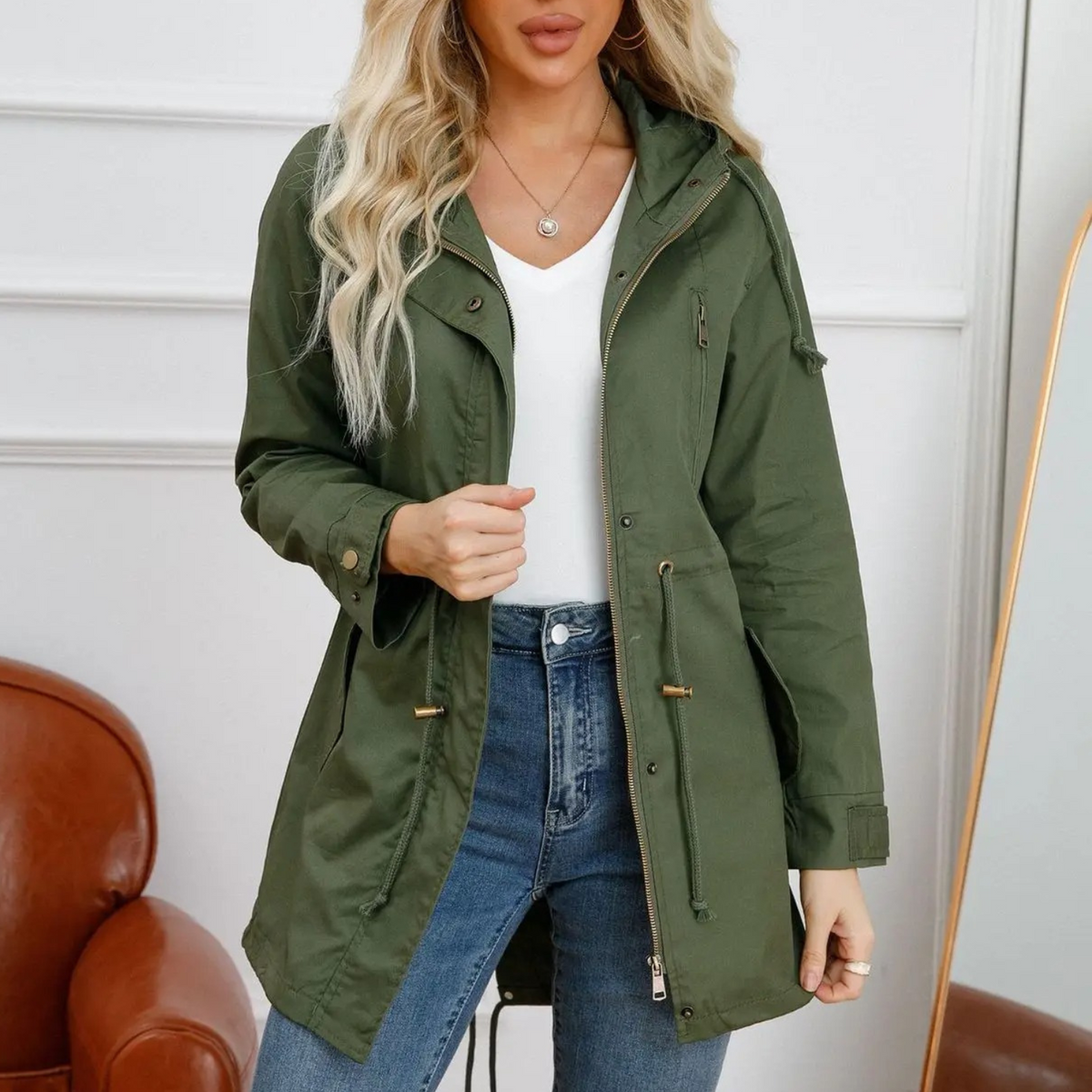 Women’s Hooded Drawstring Utility Parka – Mid-Length Zip-Front Jacket with Adjustable Waist and Practical Pockets