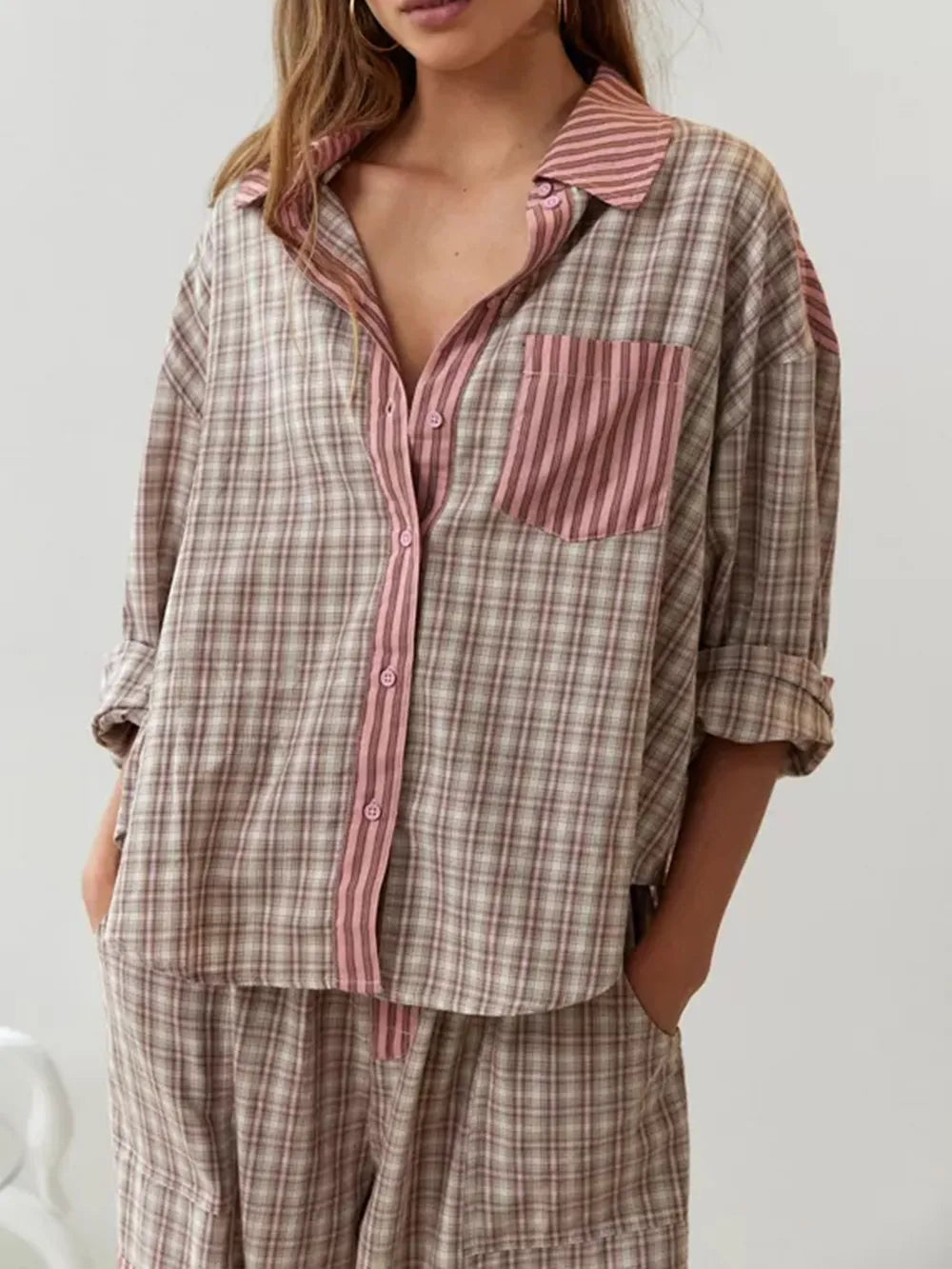 Gestreepte pyjamaset voor dames – Comfortabele pyjama met knoopsluiting voor ontspannen momenten en nachtrust