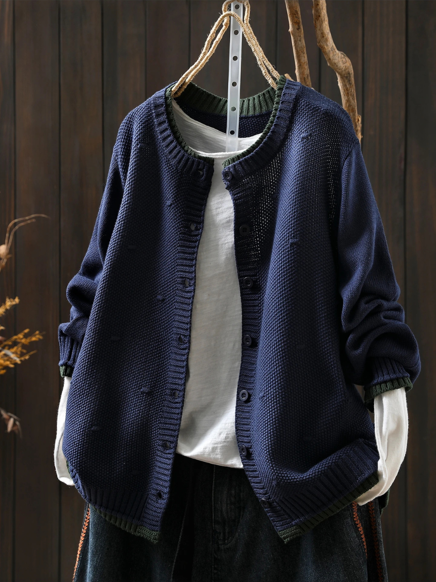 Damesvest van textuurrijk breisel met ronde hals en knoopsluiting - casual laag voor lente en herfst
