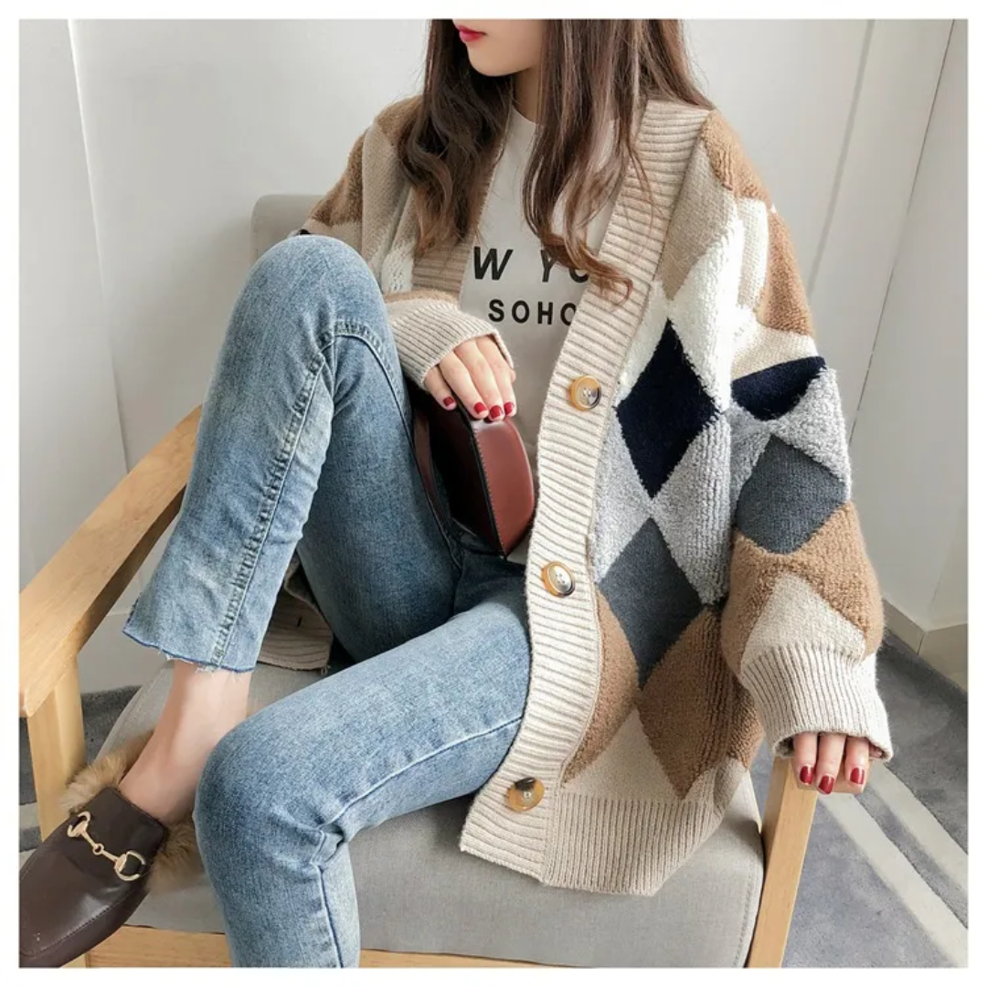 Women’s Printed Oversized Cardigan – Soft V-Neck Button-Up Knit for Autumn Layering