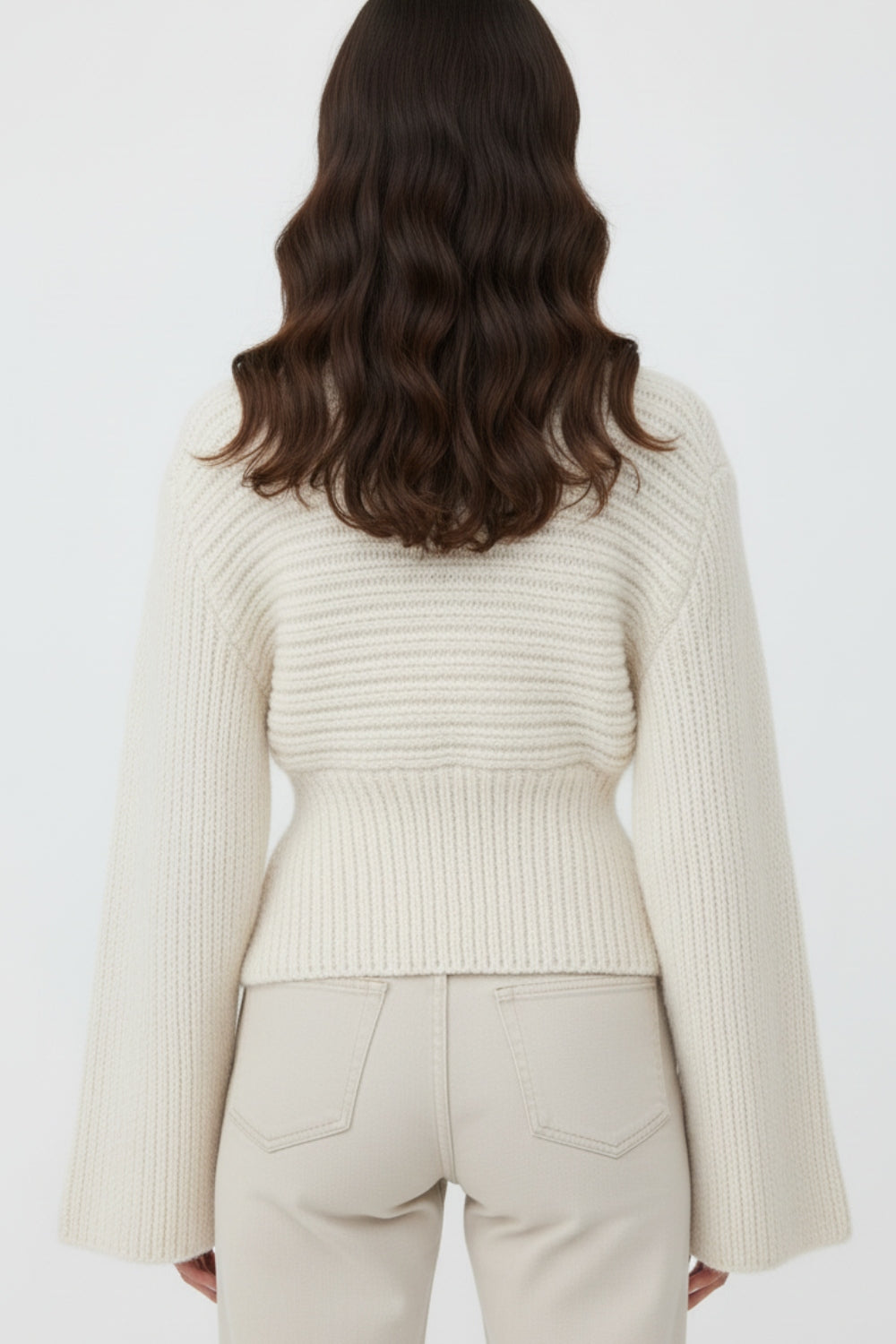 Damesvest van grof ribbreisel met diepe V-hals en één knoop - elegante asymmetrisch gedrapeerde laag voor de herfst en winter