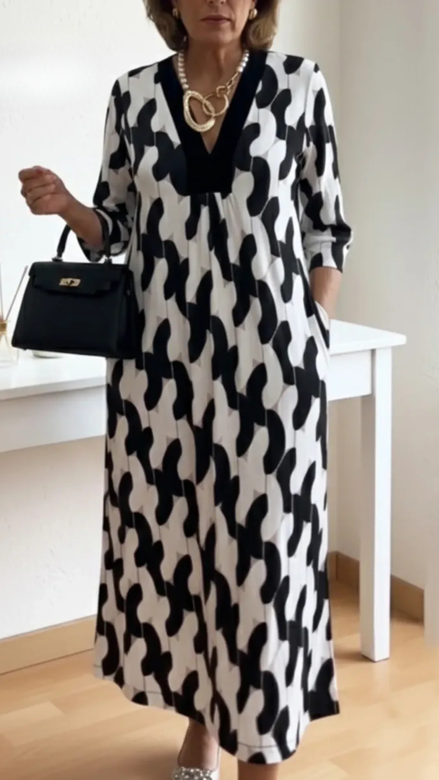Women’s Printed Maxi Dress V Neck Three Quarter Sleeves