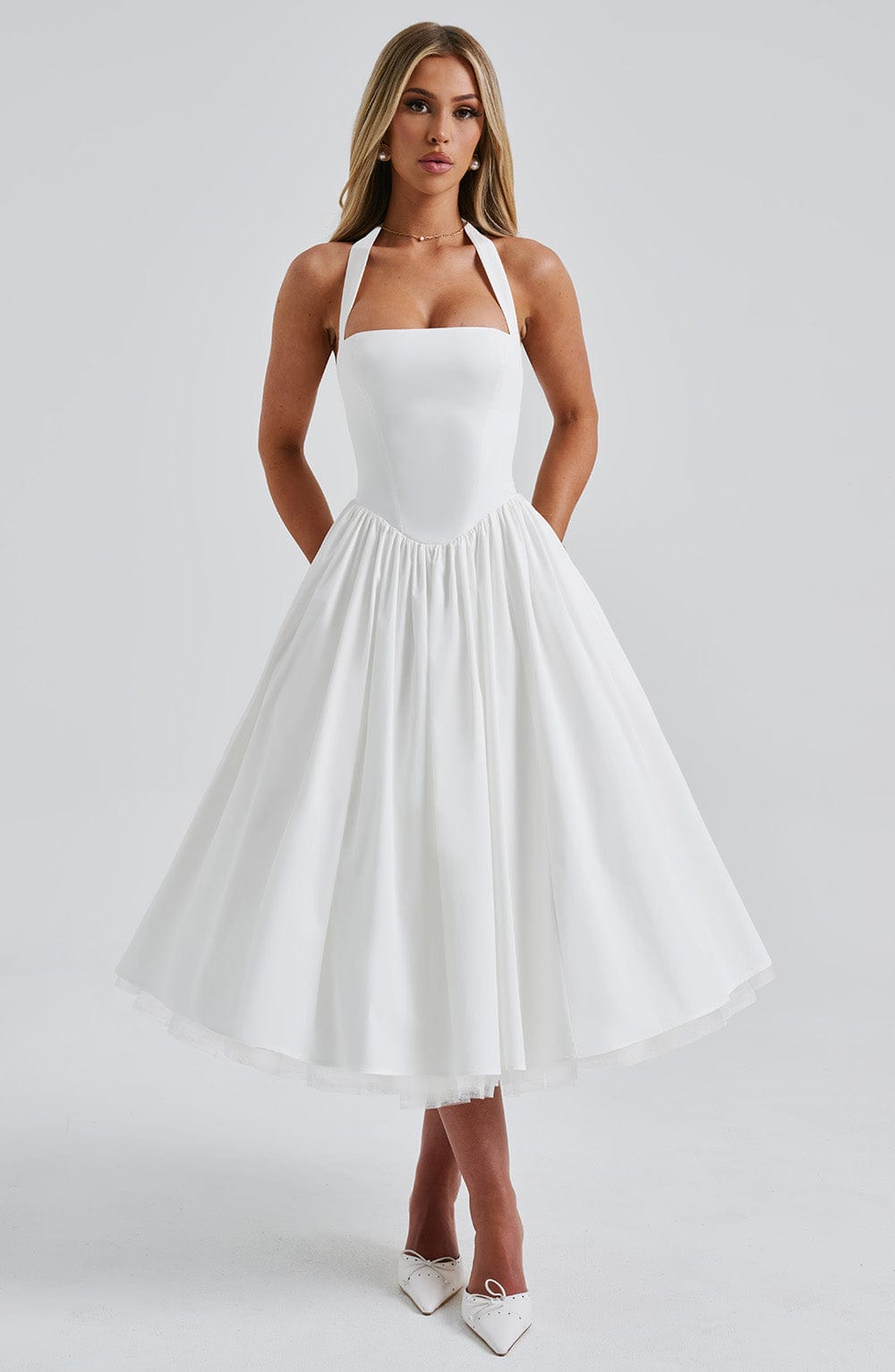 Women’s Halterneck Midi Dress – Fit and Flare Wedding Guest Style for Summer Events