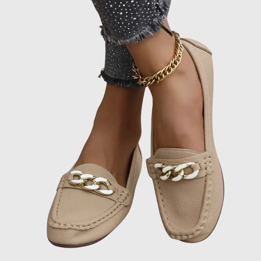 Dames Loafers med Kædedetalje – Slip-On Flats til Daglig og Smart Casual Brug