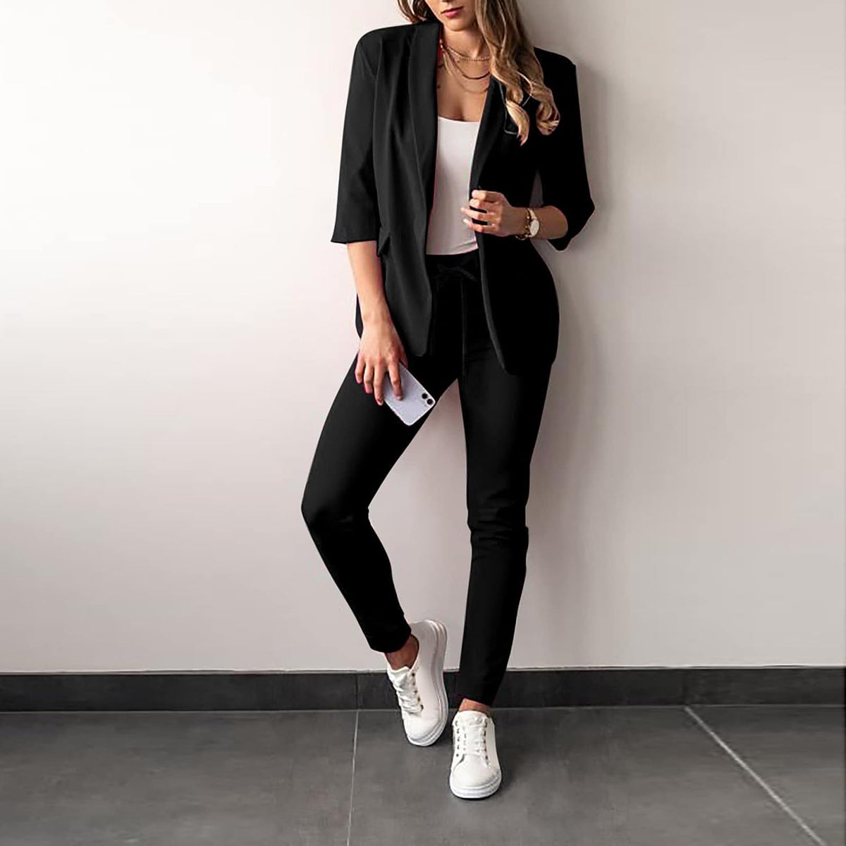 Damespak met blazer zonder sluiting en slim-fit pantalon – tweedelige set voor kantoor en nette casual gelegenheden