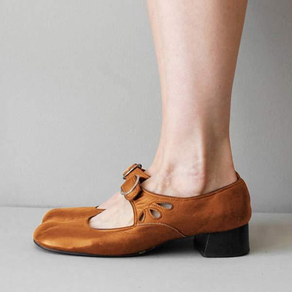 Women’s Leather Mary Jane Shoes – Buckled Closed-Toe Low-Heel Style for Vintage-Inspired Daily Wear Smart Casual Outfits Workdays and City Dressing