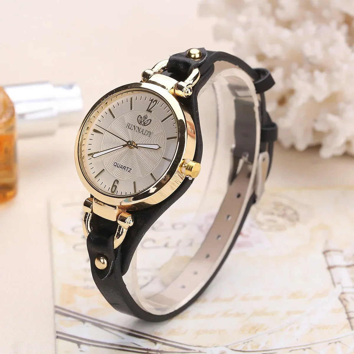 Women’s Vintage Quartz Watch – Gold-Tone Round Dial with Adjustable Vegan Leather Strap for Everyday and Formal Wear