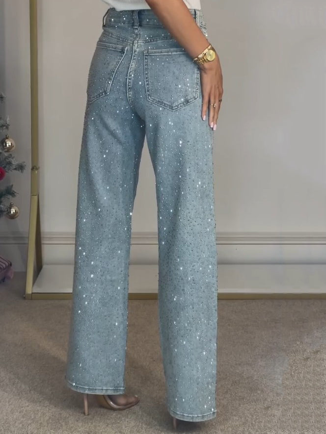 Jeans da donna a vita alta con gamba larga e dettagli distintivi