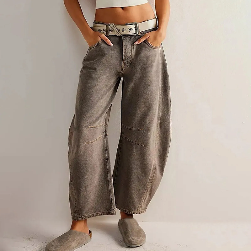 Jeans donna a gamba larga rilassata con vita alta