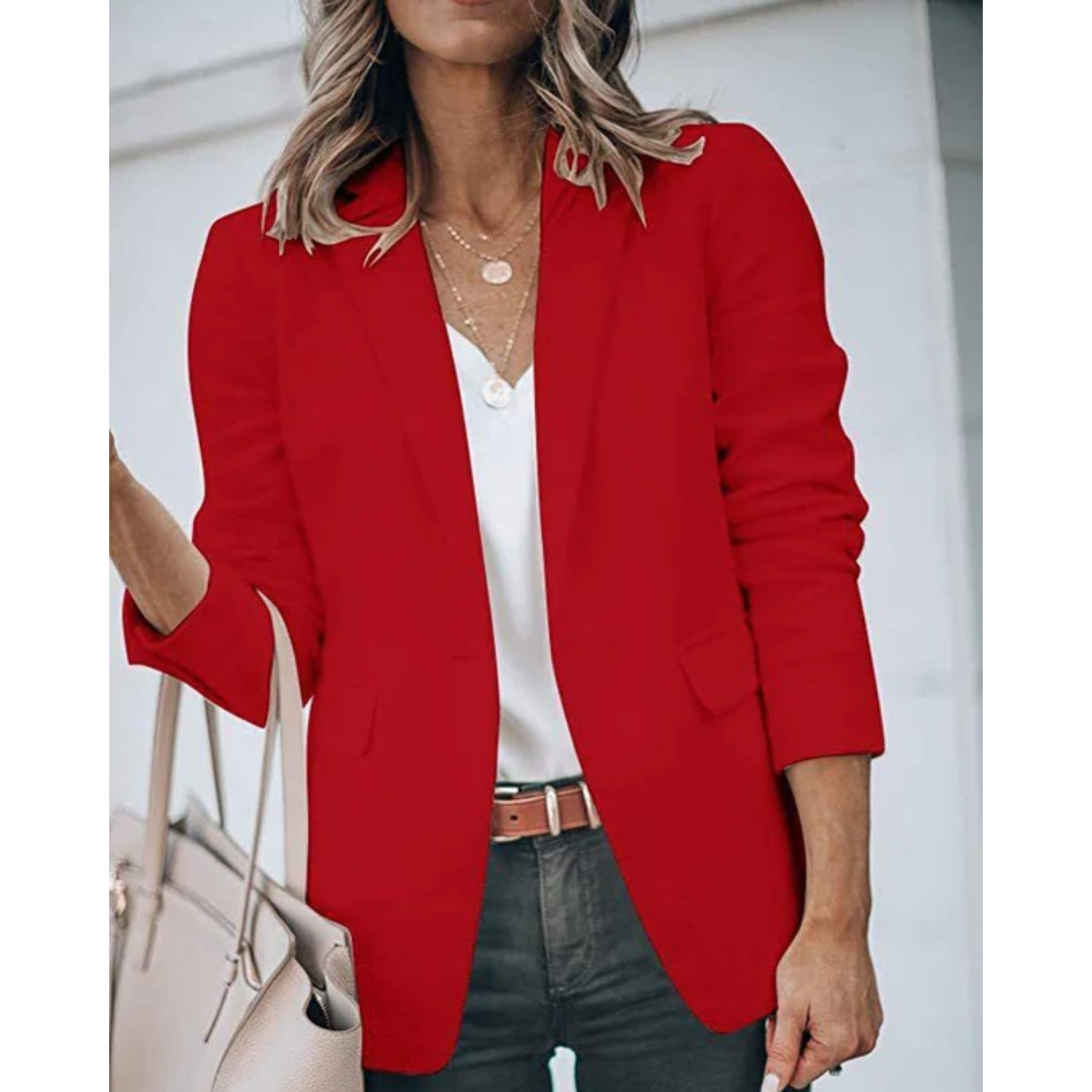 Dámské lehké kancelářské sako bez zapínání – elegantní vrstva na míru do práce i pro smart casual styl