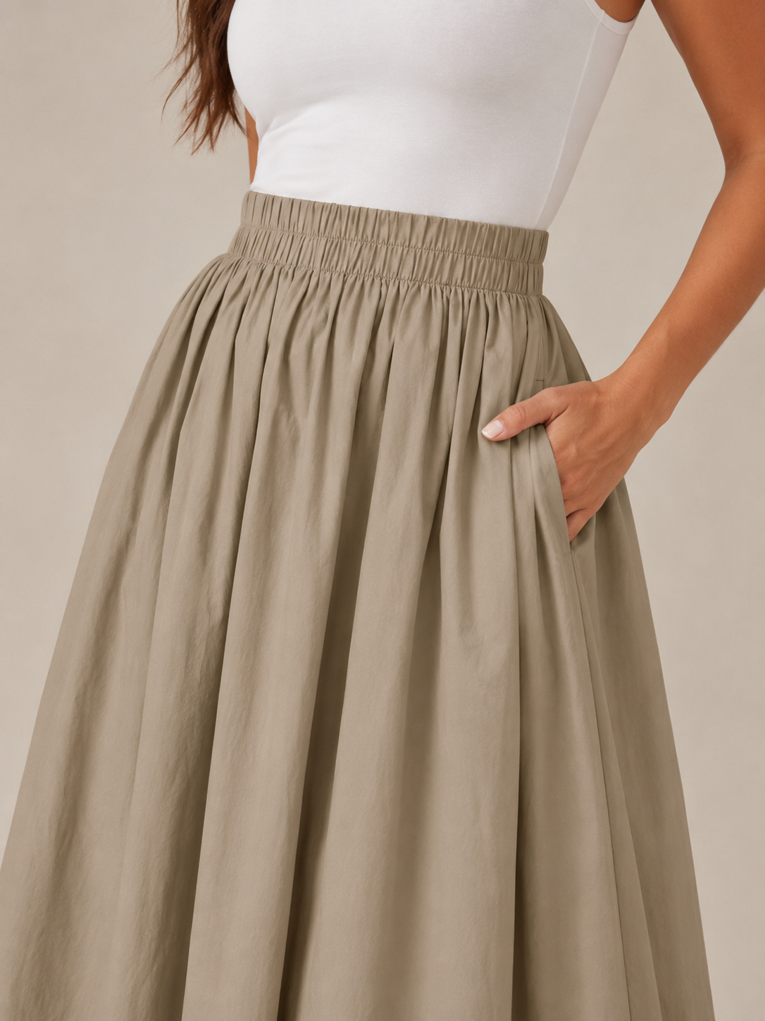 Women’s Elasticated A-Line Midi Skirt – High-Waisted Flowing Design with Soft Pleats and Pockets for Work and Everyday Wear