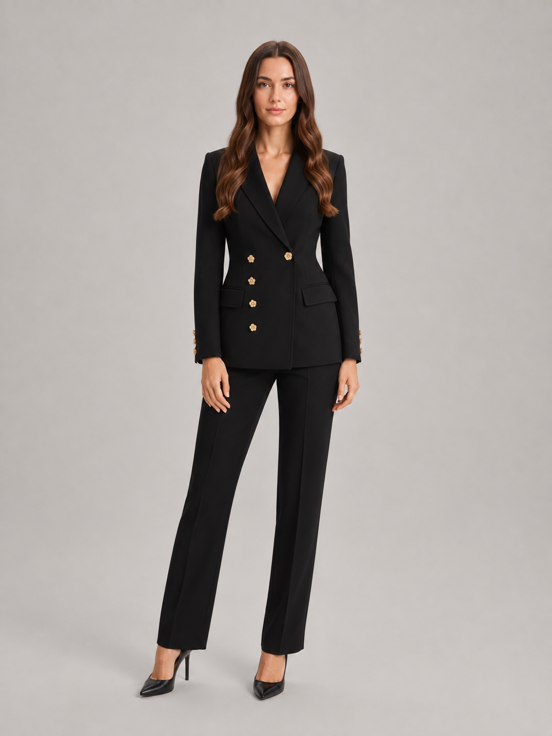 Getailleerd damespak met broek - Getailleerde blazer met goudkleurige knopen met bloemenmotief en wijde broek voor op kantoor