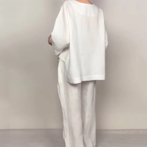 Women’s Relaxed Wide-Leg Trouser Set – Layered V-Neck Smart Casual Wear