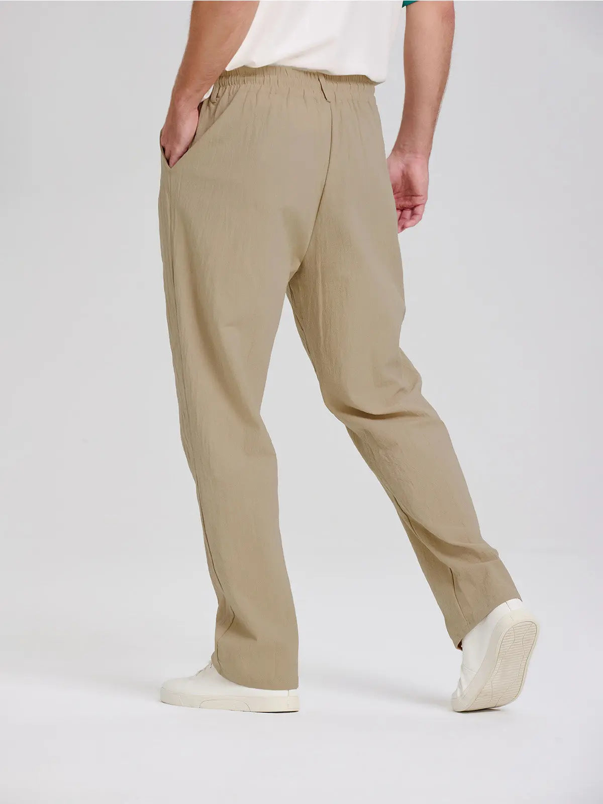Pantaloni din in pentru bărbați cu nasturi, croială dreaptă