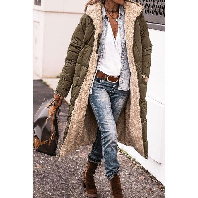 Manteau long à capuche pour femme en polaire sherpa – couche d’hiver chaude à brandebourgs pour se protéger du froid au quotidien
