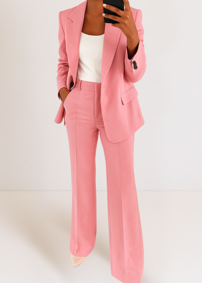 Completo lounge coordinato giacca e pantaloni sartoriali da donna