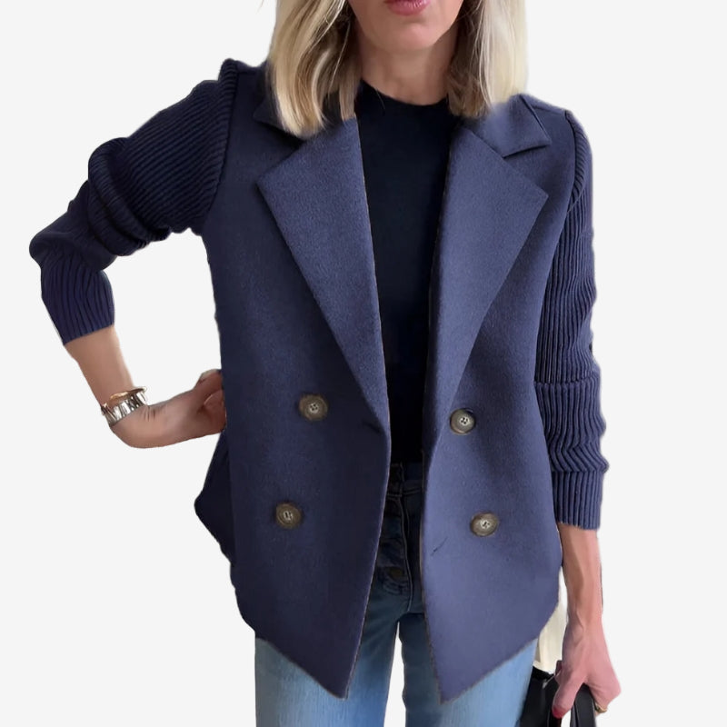 Sacou de damă cu două rânduri de nasturi – strat elegant și casual, cu mâneci striate, pentru toamnă și iarnă