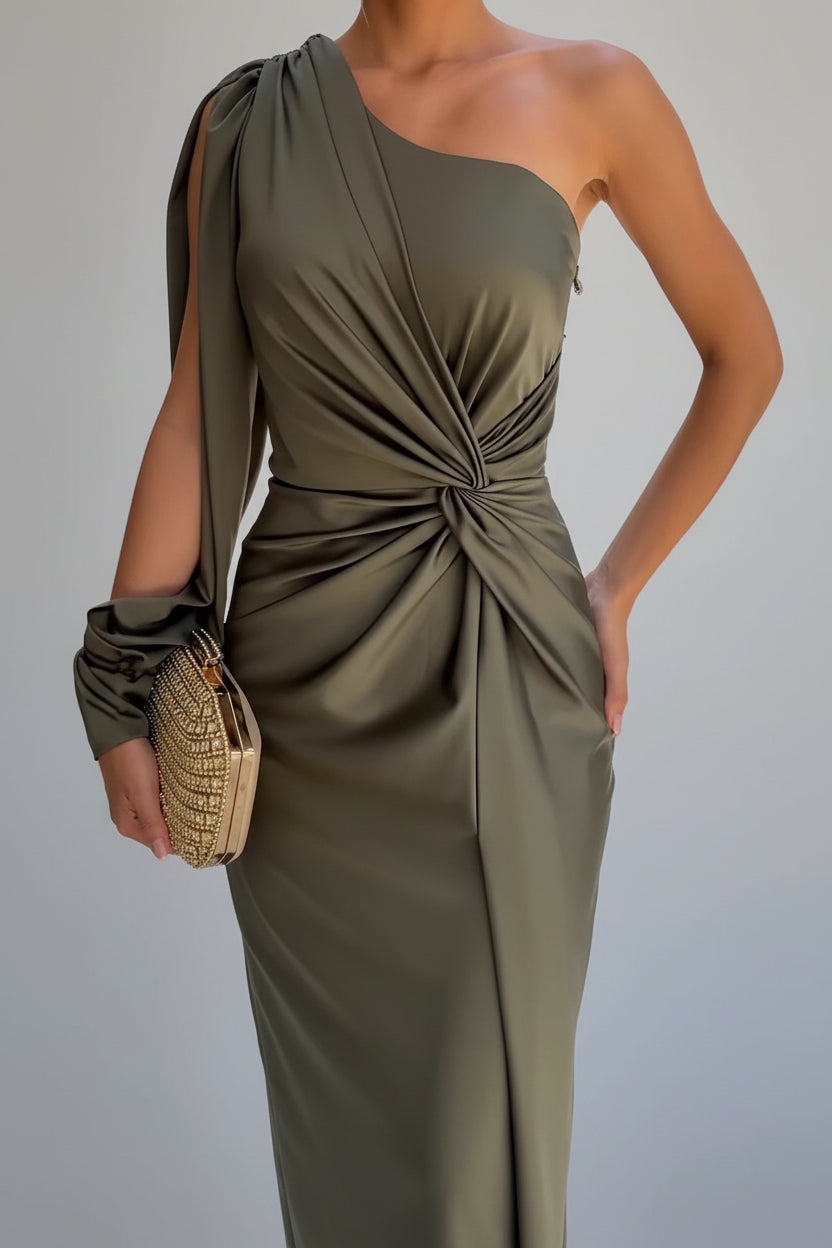 Vestido maxi asimétrico de satén para mujer con abertura frontal