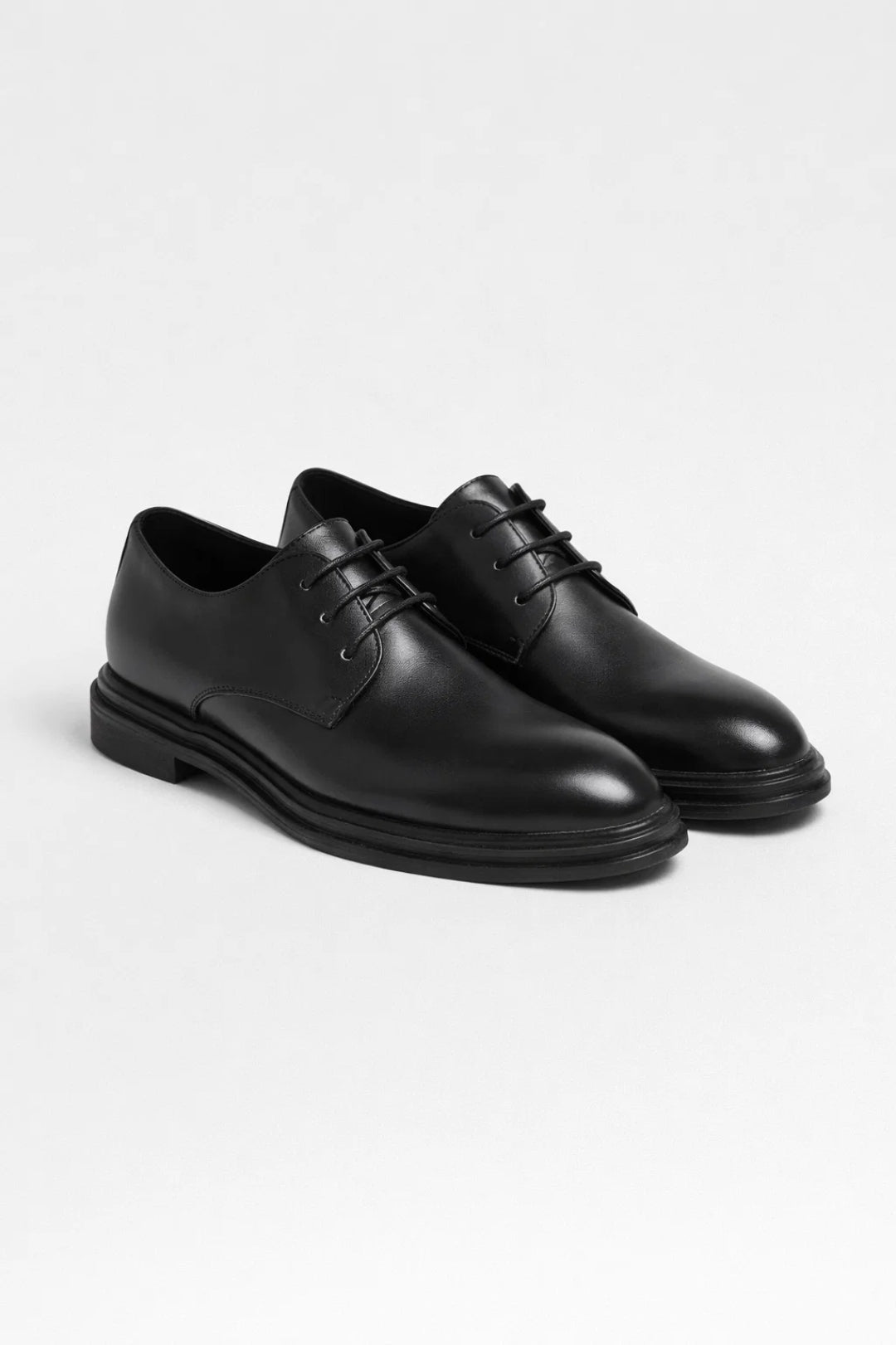 Men’s Derby Shoes Rounded Toe Layered Sole