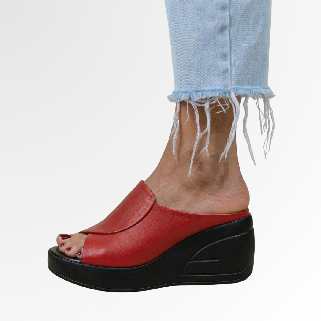 Sandales compensées rembourrées pour femmes – mules à plateforme à enfiler pour les promenades et les voyages d’été